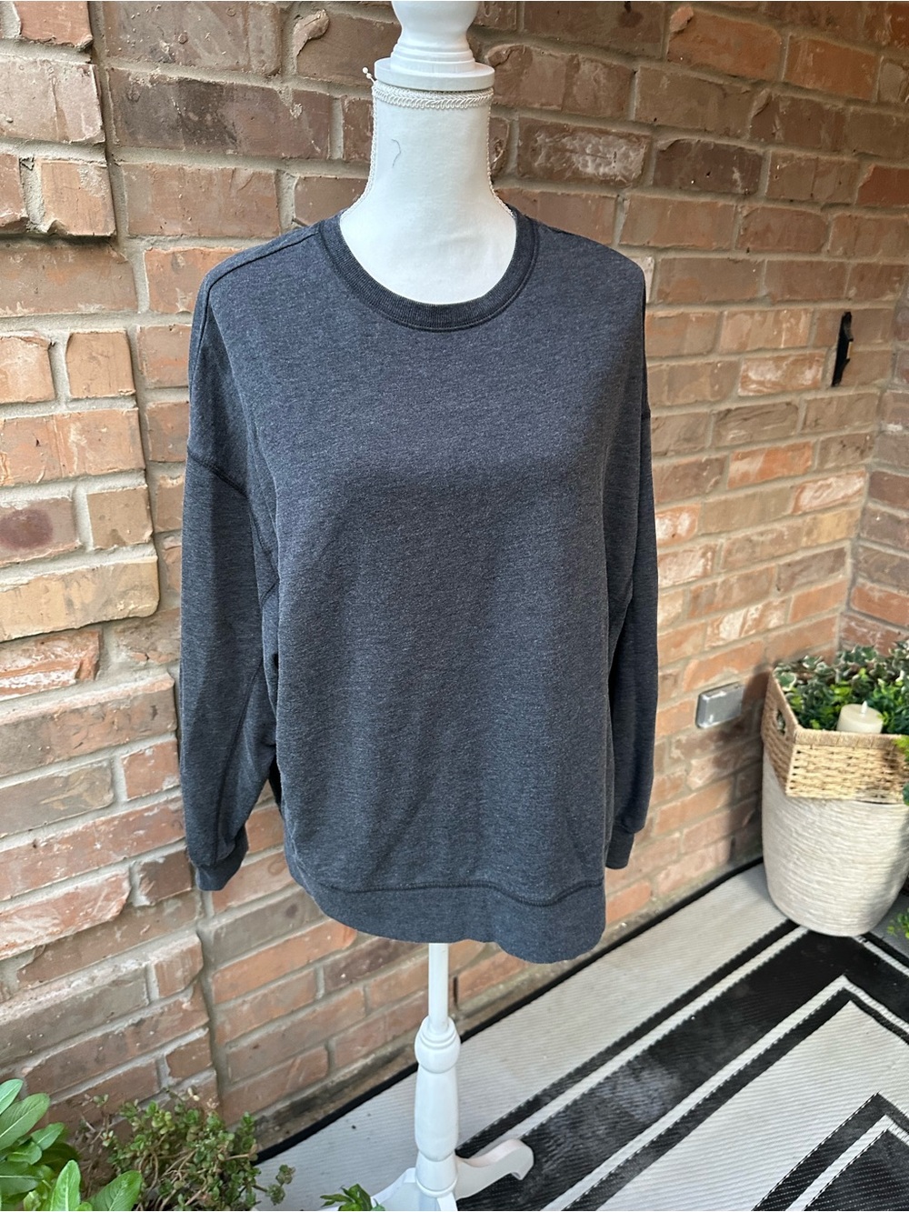 Z Supply Men’s Crewneck Sweater - Heather Charcoal